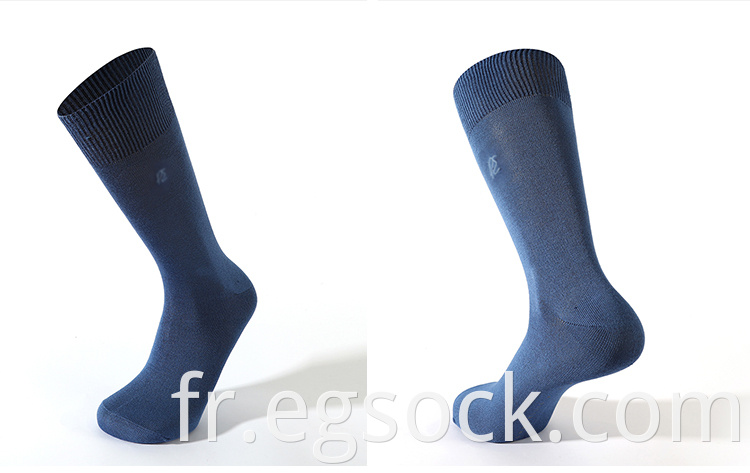 Item Name Manufacturer soft custom embroidery logo designs premium solid color formal bamboo socks women men Model Number EGK2002 Material 77%RAYON FROM BAMBOO,21%POLYESTER,1%SPANDEX,1%OTHER FIBER(EXCLUSIVE OF ELASTIC) Needle 168ND Size One size Weight 60g Gender Unisex Season Four seasons Toe linking Rosso Packaging Customization Service Accept customized design Details Images
